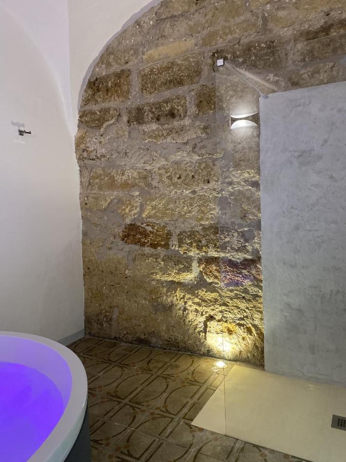 Settegrana Suite Con Vasca Idromassaggio Cinisi Esterno foto
