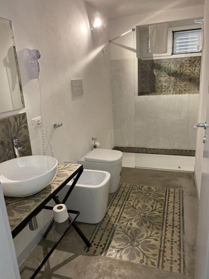 Settegrana Suite Con Vasca Idromassaggio Cinisi Esterno foto