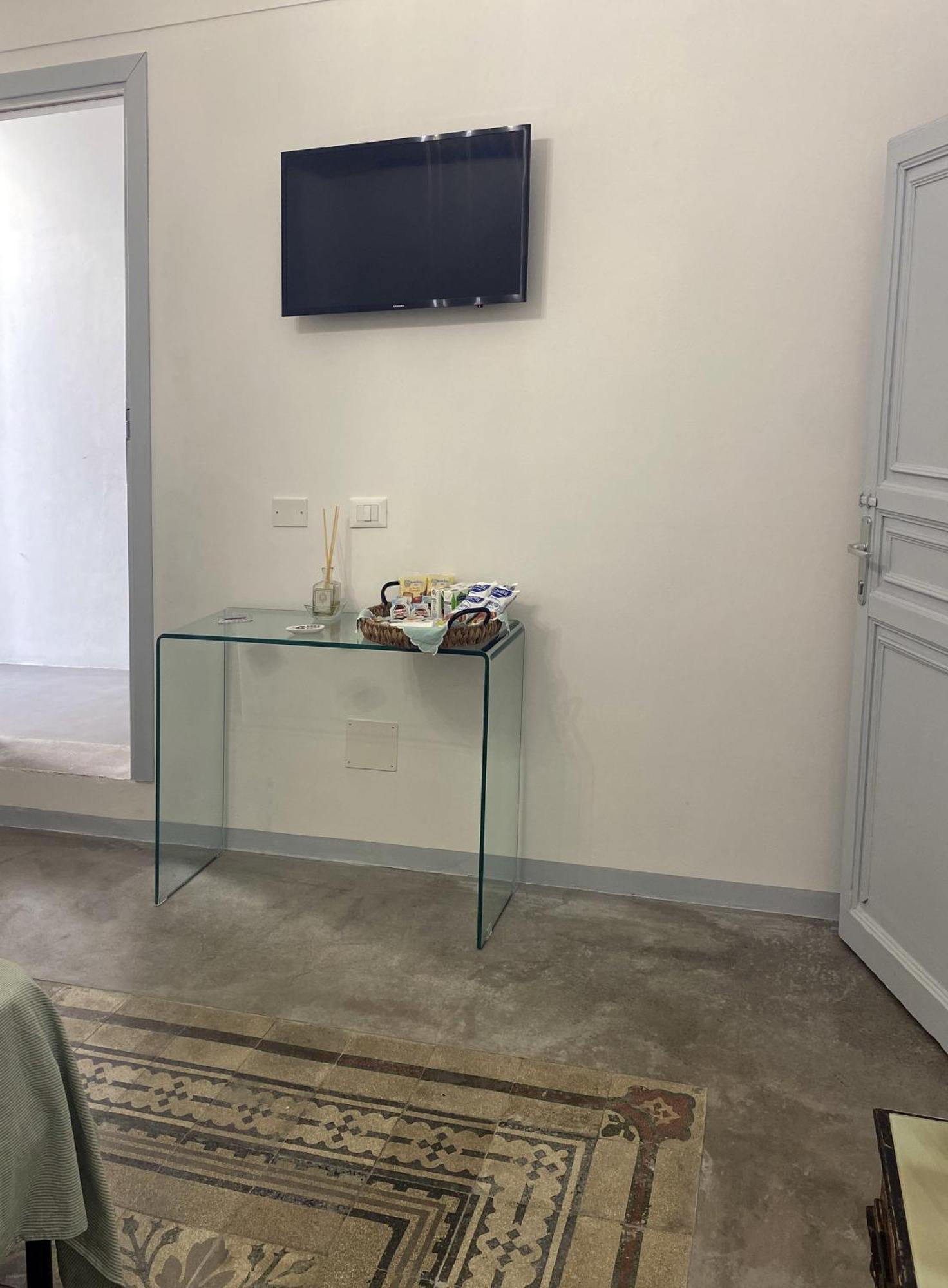 Settegrana Suite Con Vasca Idromassaggio Cinisi Esterno foto